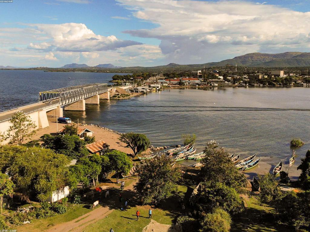 គម្រោងអាផារ: អនាគតនៃការអភិវឌ្ឍន៍