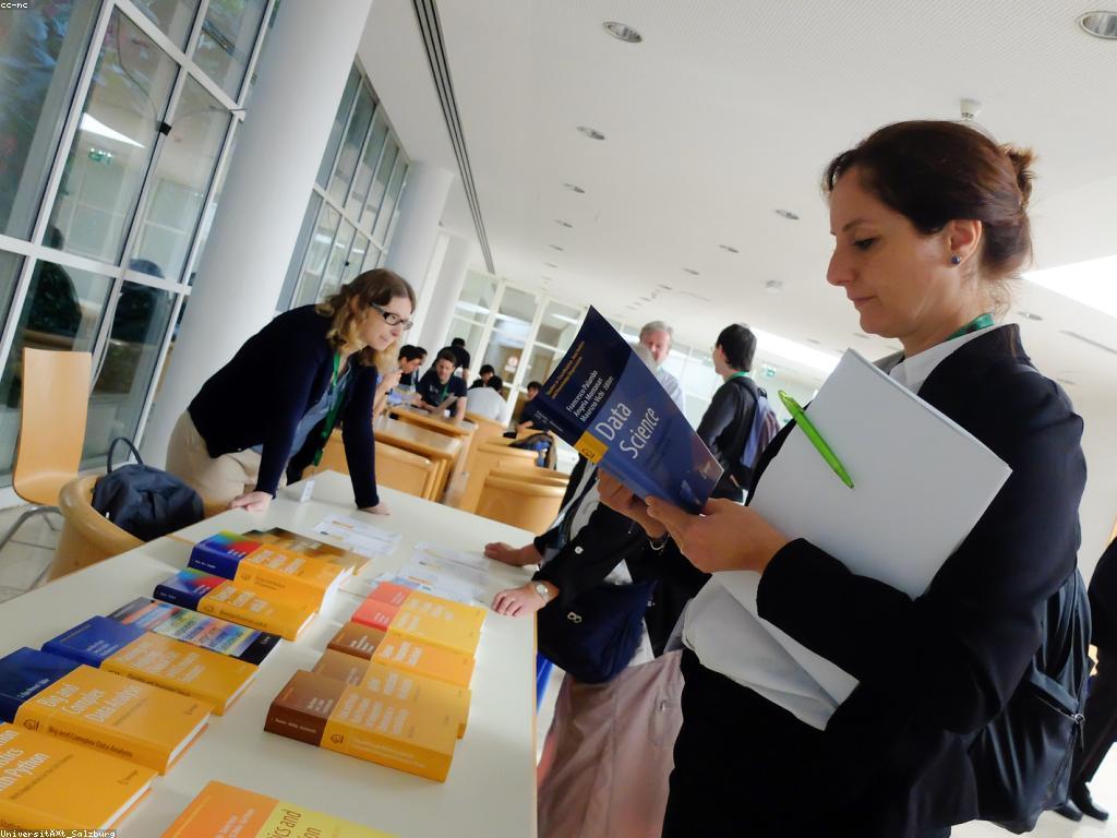 វិភាគវាយតម្លៃ: វិធីសាស្ត្រដ៏មានប្រសិទ្ធភាពសម្រាប់ការវាយតម្លៃទិន្នន័យ